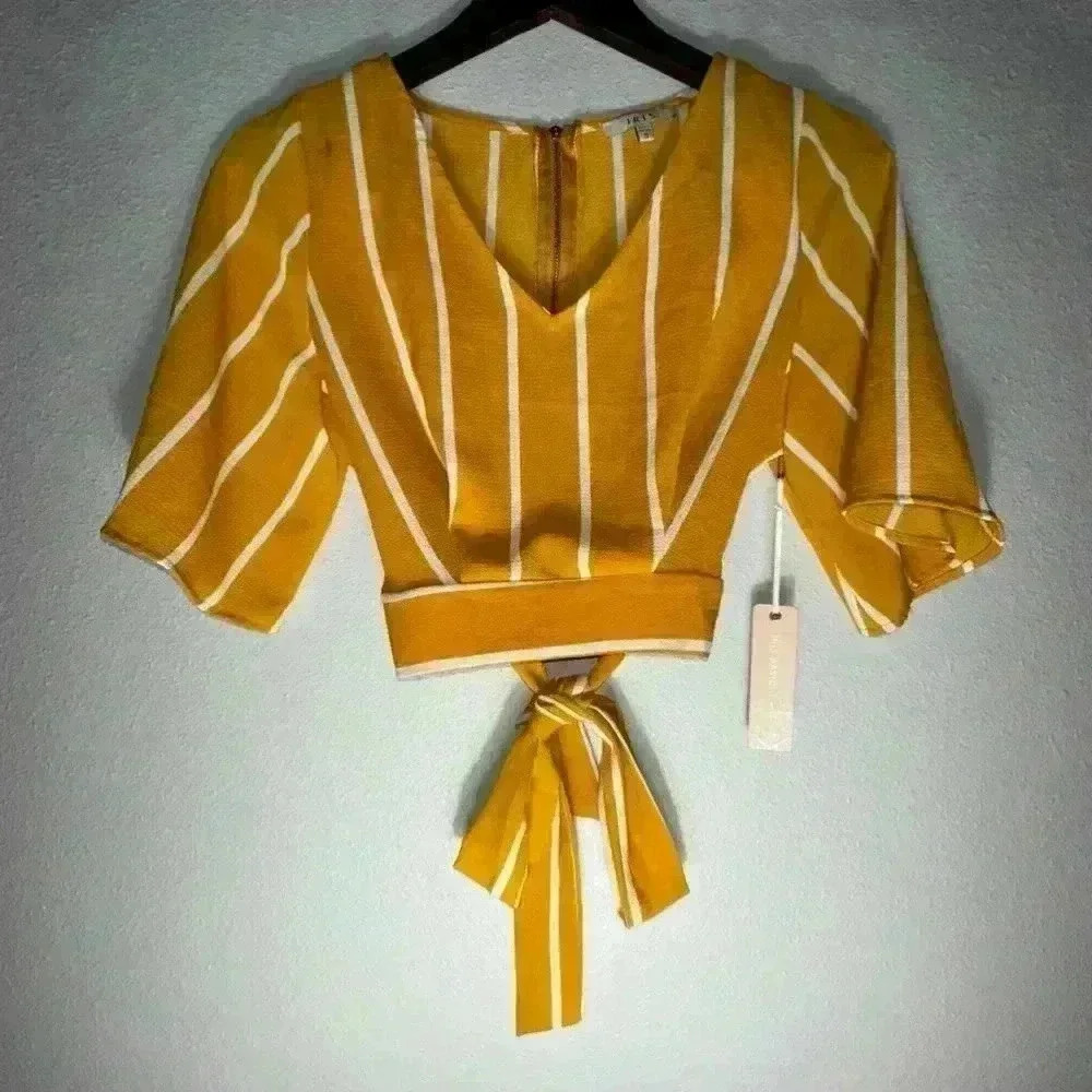 NWT! Iris Basic Yellow & White Striped Crop Top Size S - Picture 8 of 8
